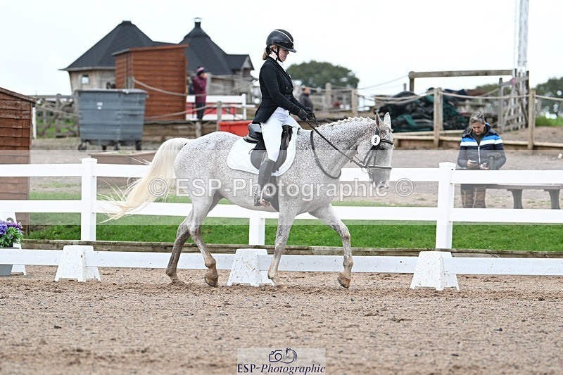 250907-125731-08504 - 009-Terri.EllawayTagula.Passion