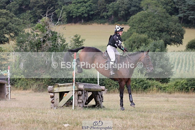 250802A-150421-06620 - D-162-Rachael.Kinsman-HUNTSMAN.COM