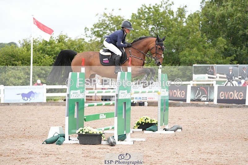 250720-092313-18131 - Cls16, 1 Star Silver Tour Accumulator