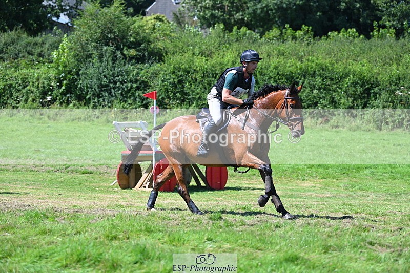 240811A-143214-04895 - 162-