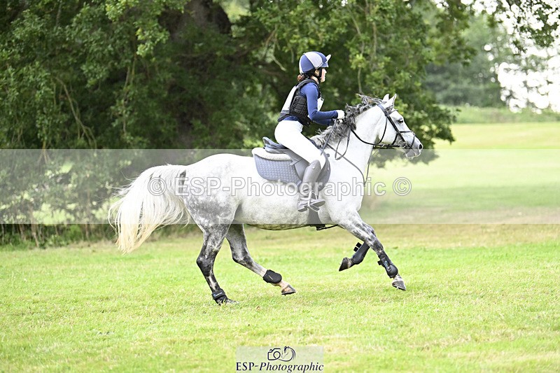 240825X-173547-38202 - 80cm XC 17.30 to End