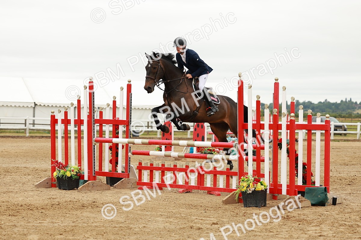 SBM_016208 - Class 19 - Senior Discovery - 1.00m