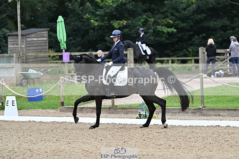 240810-101323-02608 - 114-Lucy.Amy-Morrico.M