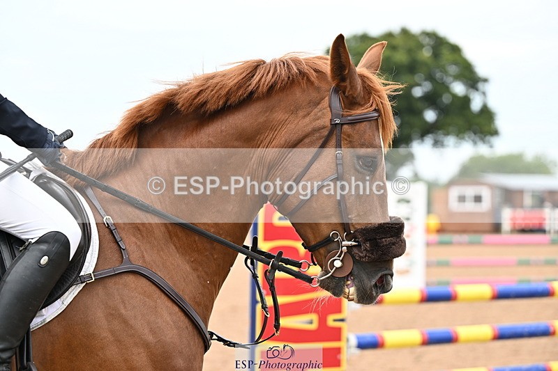 240828A-123929-00409 - Cls 3 Snr 1.05m Open