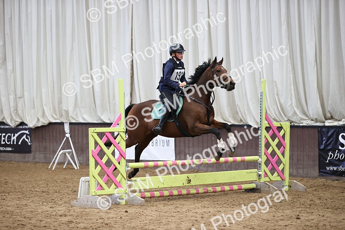 SBM_001640 - Class 5 - Henlow Veterinary Hospital 70cm