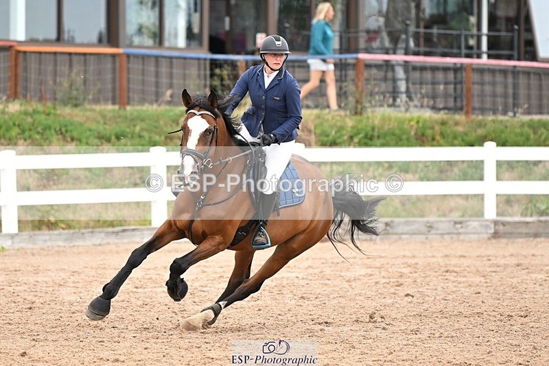 250727-150029-11004 - Cls 35 1.05m Amateur Quali