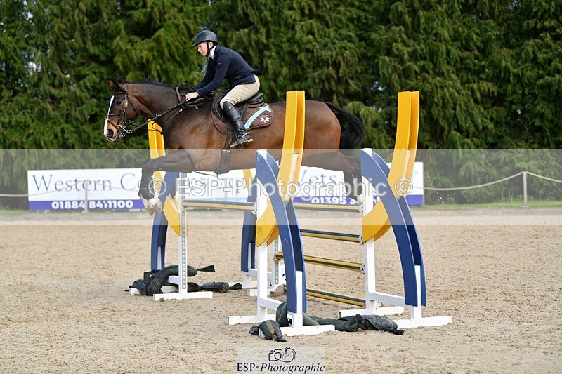 240324-150912-03206 - Cls 11 Foxhunter & 1.20m Open
