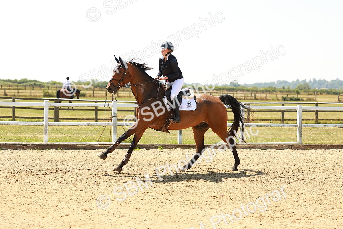 SBM_001629 - Class 4 - Senior Newcomers - 1.10m