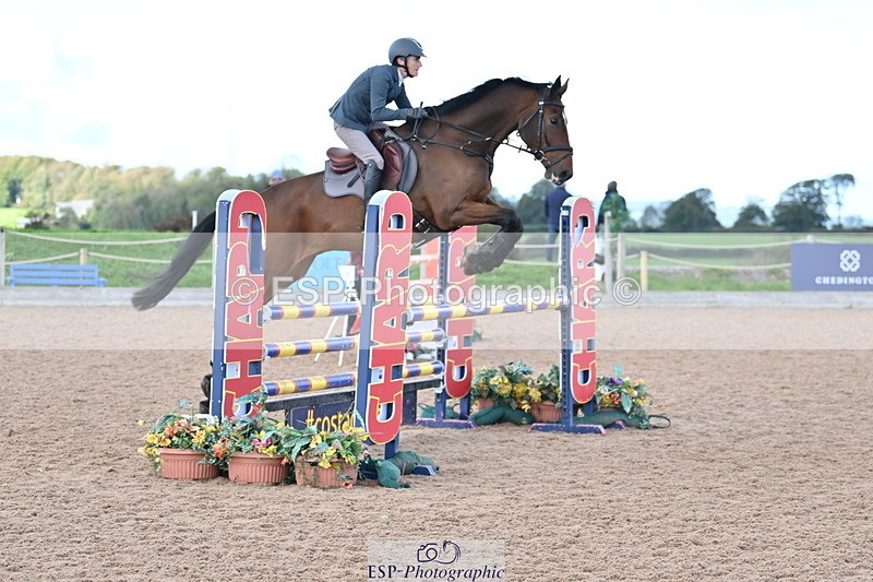 231014A-110731-04304 - Cls 18 Newcomers & 1.10m Open