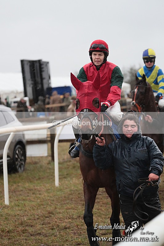 PtP 260125 160 - Cocklebarrow Point-to-Point racing with the Heythrop Hunt 26/01/25