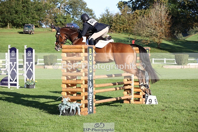 231022-094258-24070 - 637-JOIE.DE.TOURLIDA-Bronia.Hill-TrotUp+SJ