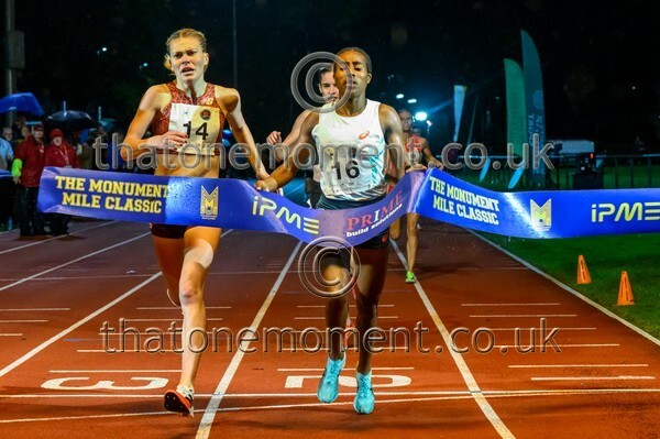 Monument25-910674 - Set Six