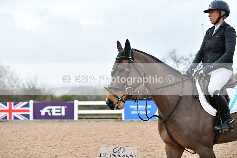 240124A-124405-00524 - Cls 3 Newcomers & 1.10m Open