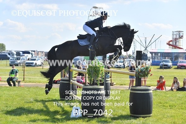 BPP_7042 - CLASS 2 The Ron Brady Sporthorses RHS Classic Championship Qualifier