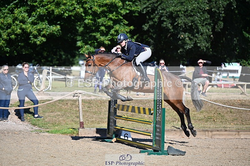 250802A-091552-00006 - A-001-Megan.Elphick-RIVENDELL.ARWYN