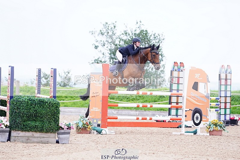 240803A-121742-07576 - Cls 30 Snr 1.20m Open