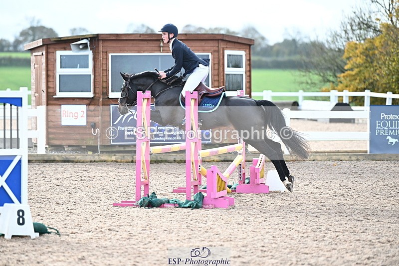 231118A-112537-01681 - Cls 5 Discovery & 90cm Open