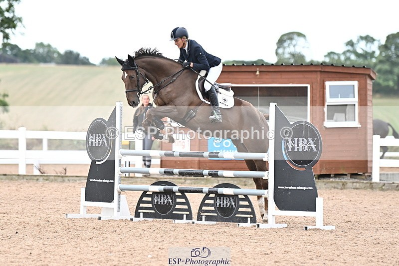 250820B-130406-00683 - Cls 4 Newcomers and 1.10m Open