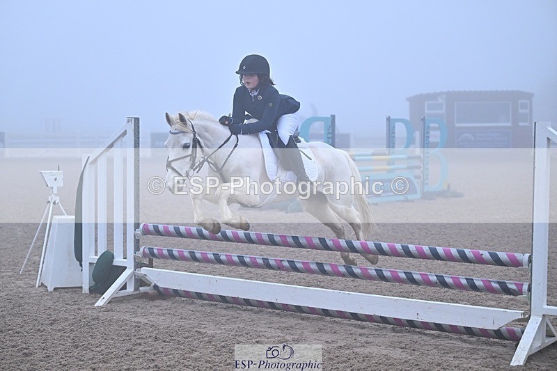 260118-100230-00040 - Cls 2 & 4 Pony Intro 70cm & 11 Year & Under 128cm