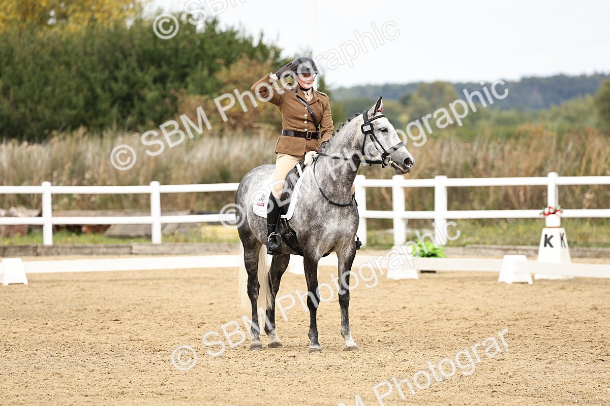 SBM_013040 - Class 3 - Novice 4 - 11.43-12.25
