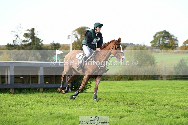 251024A-153548-14820 - C-245-Freddie.Carden