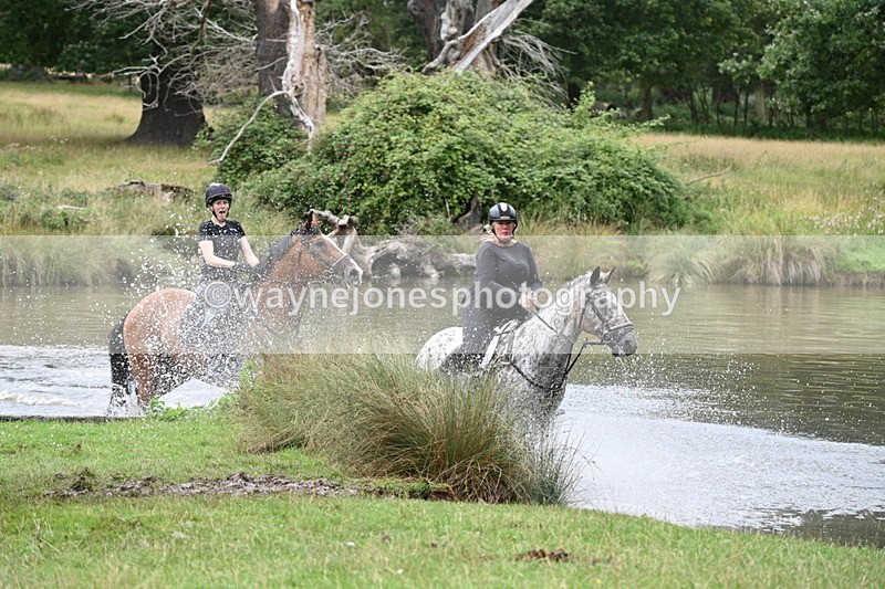 WJ7_2788 - Time at Water 11:37 to 12:13