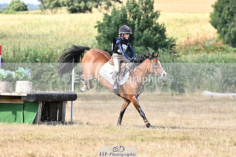 250824A-150815-38688 - 2169-Oliver.Thomas-Doylan.fairy.footsteps