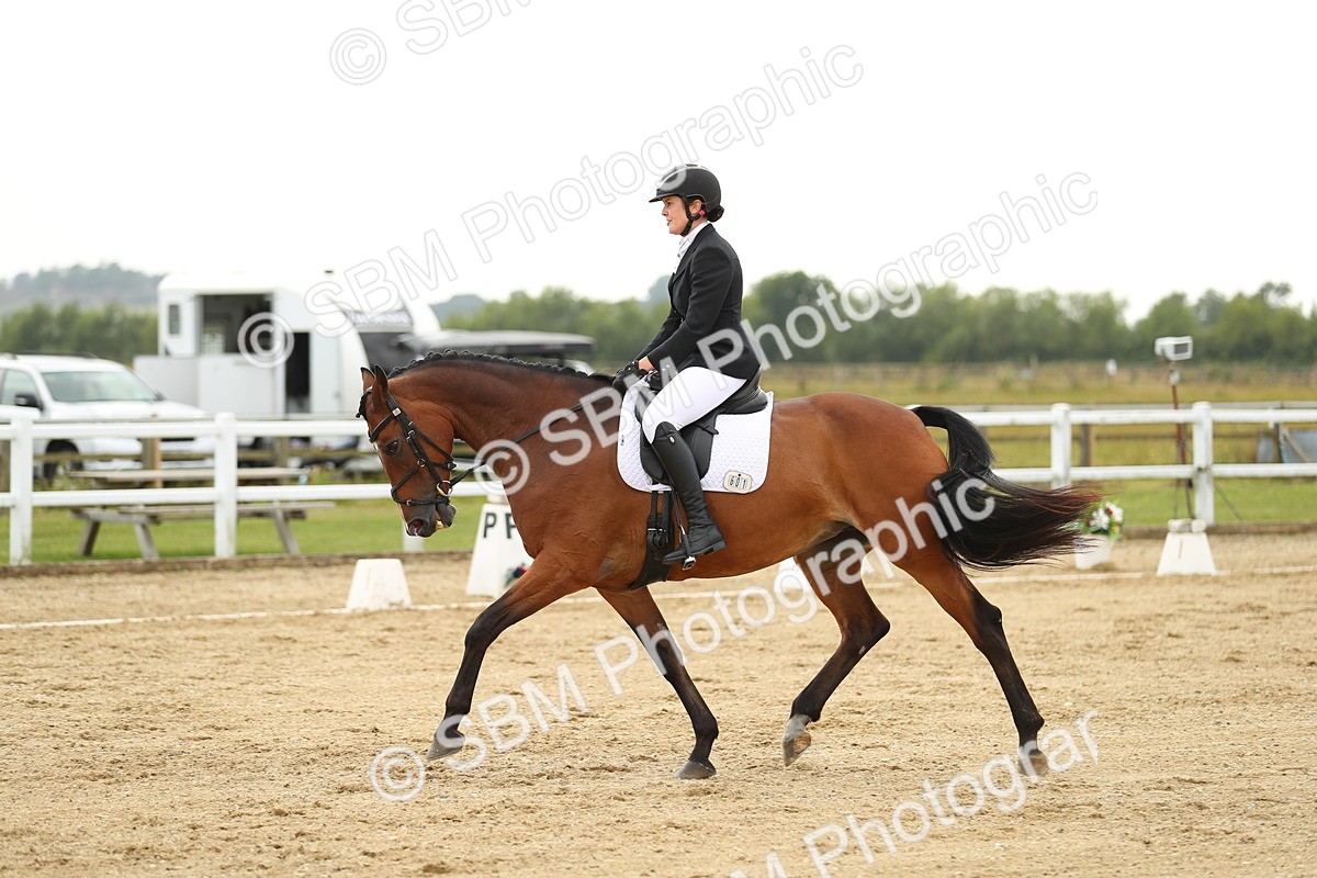 SBM_017718 - Class 13 - Novice 23 - 14.27-15.16