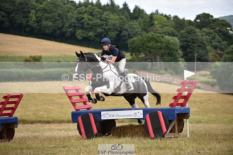 250802A-131020-04486 - C-133-Beatrice.Southcombe-COUSIN.JERRY