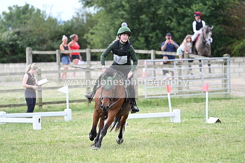 WJ7_5253 - 60cm XC Time 10:17 to 10:49