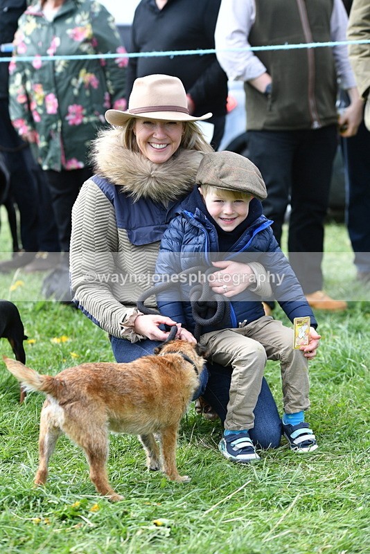 WJ5_0546 - Class 7 Best Terrier