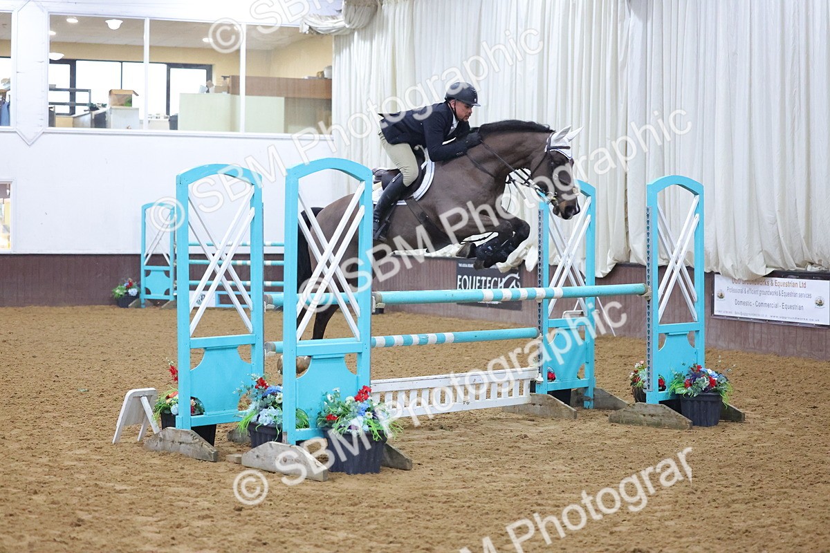 SBM_003003 - Class 17 - Redpost Equestrian Senior Foxhunter/ 1.20m Open - First Round (1.20m)