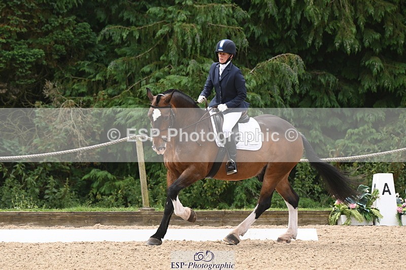 250719A-120349-04586 - 026-Carol.Quantrill-Cormoy.Lad