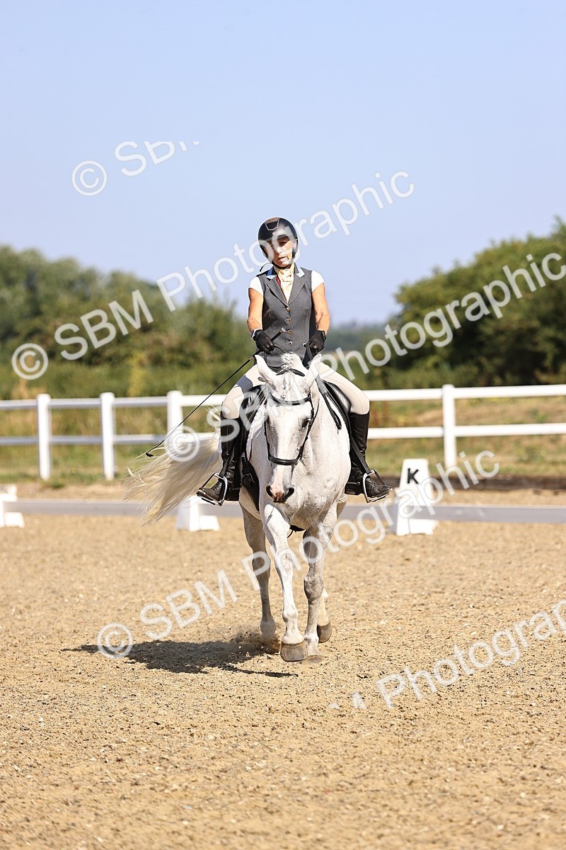 SBM_009284 - Novice 5 - 9.50-10.53