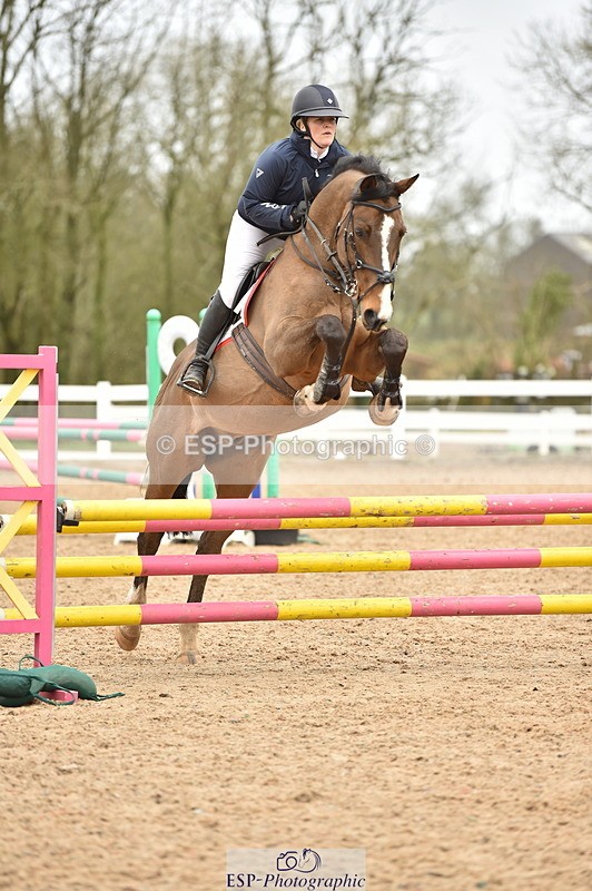 240405A-111102-00692 - Cls 8 British Novice and 90cm Open