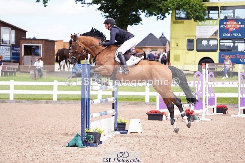 240721A-142422-18667 - Cls 32, YH 6 Yr Olds 1.30m