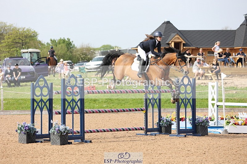 240511A-164239-14989 - Cls 38 National 1.40m Open