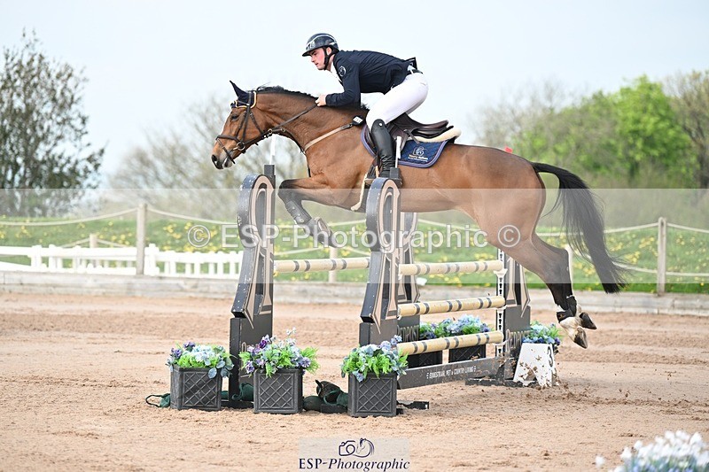 250425-110410-08782 - Cls 14 - 1 Star Bronze Tour