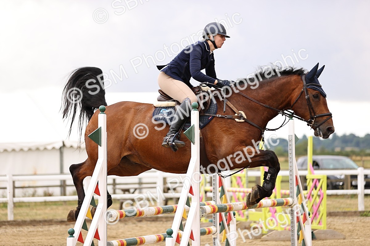 SBM_026359 - Class 12 - Amateur Championship Qualifier 1.05m