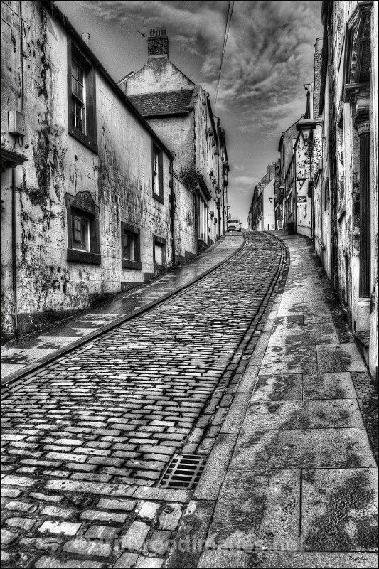 Berwick West Street 2 bw HDR resized - High Dynamic Range pictures
