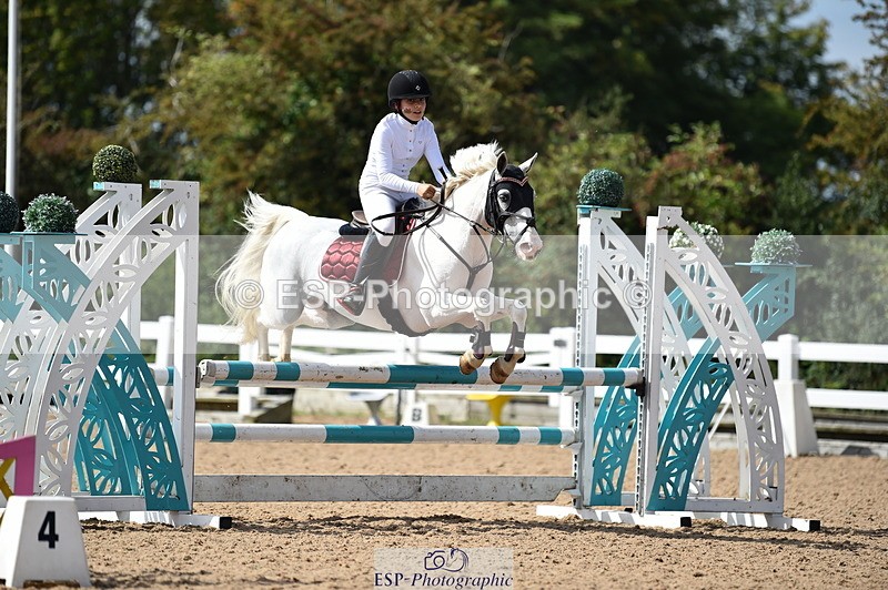 230903A-120600-04370 - Cls 19 Pony Discovery & 90cm Open