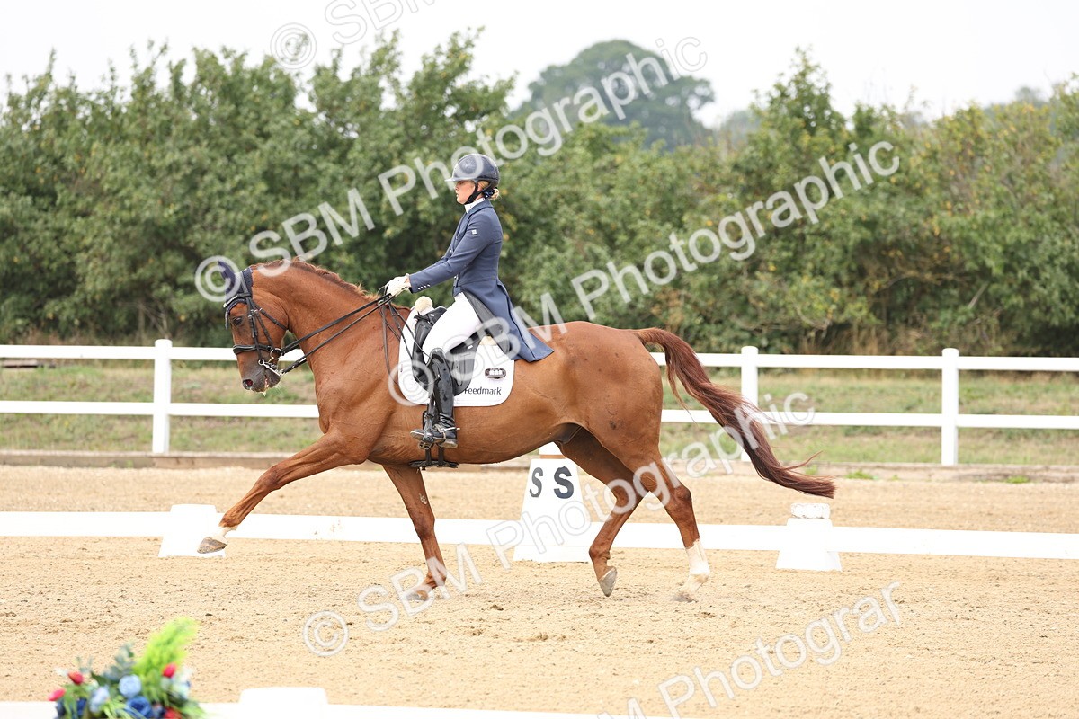 SBM_007498 - Class 9 - FEI INT I - 14.57-15.45