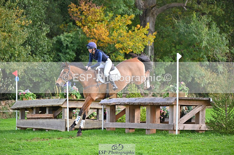 241025-132145-08826 - 148-Courtney.Romcke-ROMA.VICTOR