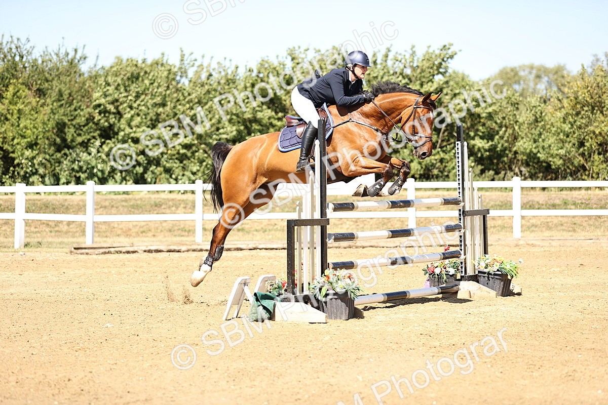 SBM_015119 - Class 16 - Senior foxhunter - 1.20m Open