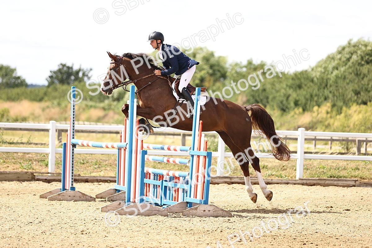 SBM_001319 - Class 6 - Senior Newcomers - 1.10m