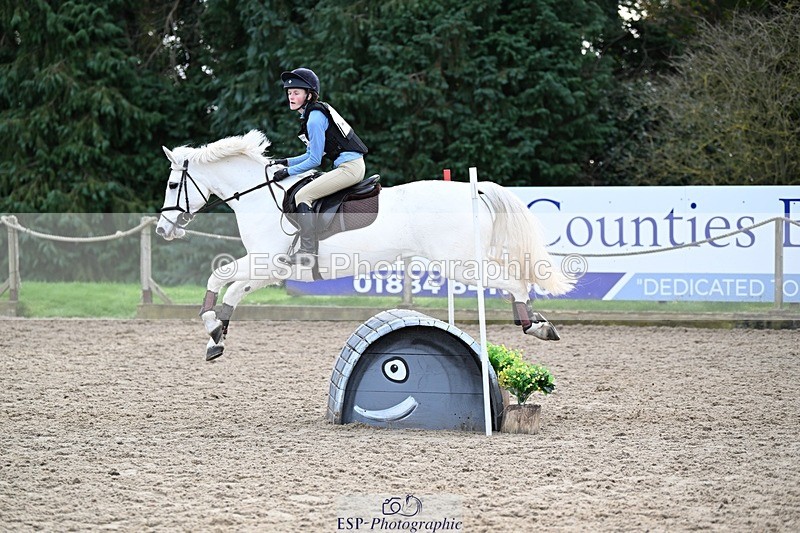 241117-114540-03705 - Cls 2 80-85cm 11.20 to 12.30