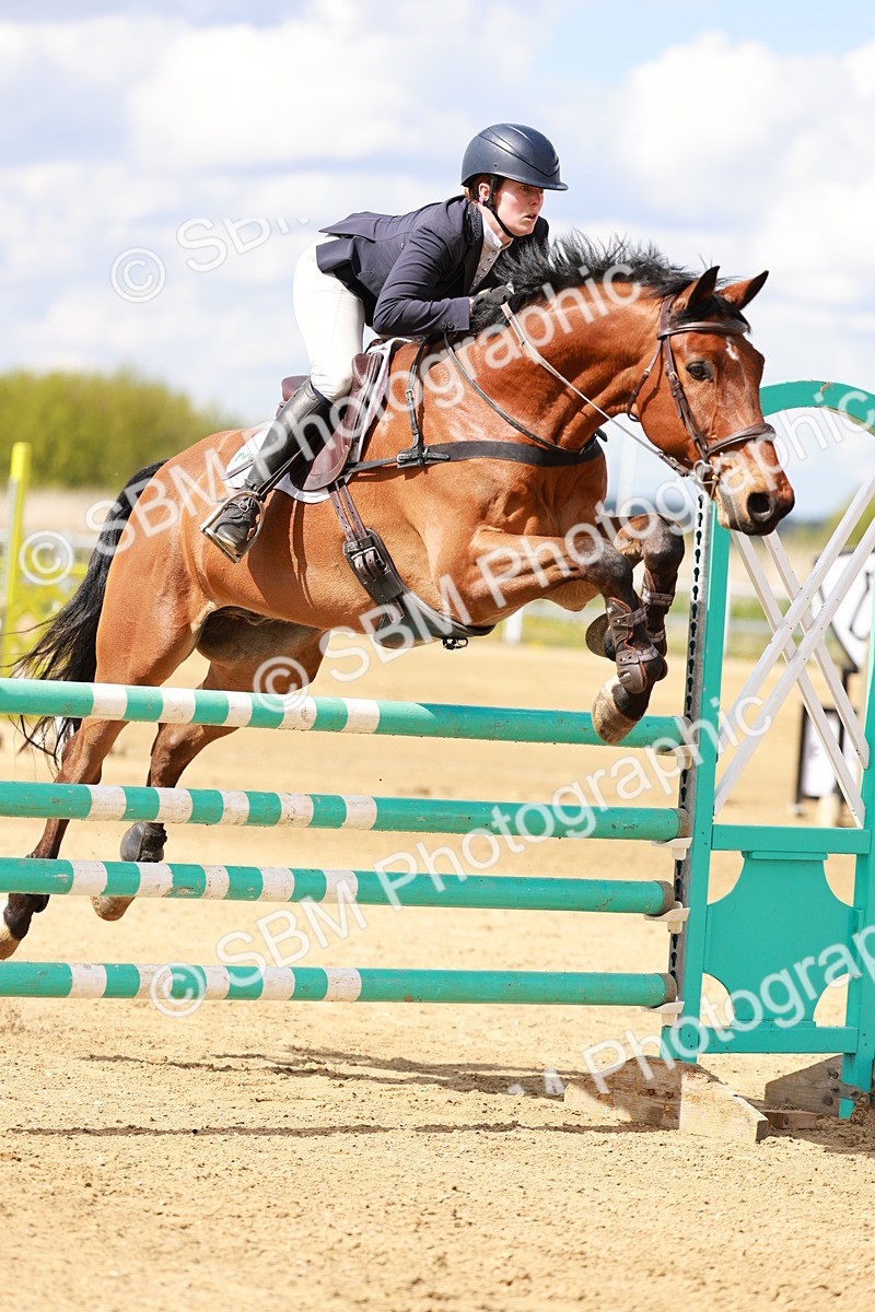 SBM_001843 - Class 4 - Senior Newcomers - 1.10m