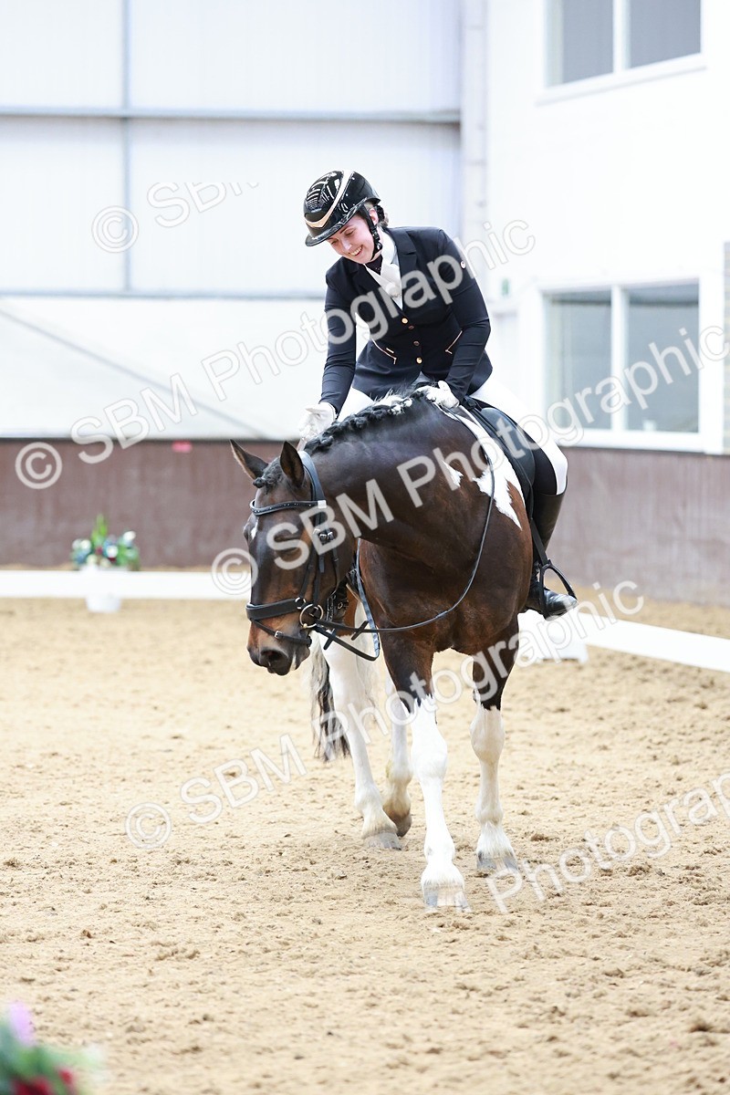 SBM_008841 - Class 6b - Novice 6 - 11.02-12.19