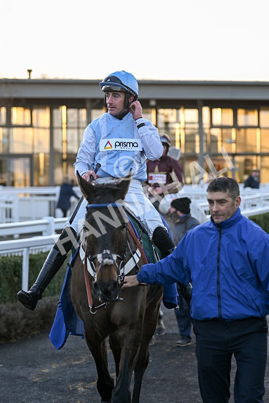 221124-Race 6-Presentandcounting-5553 - Race 6