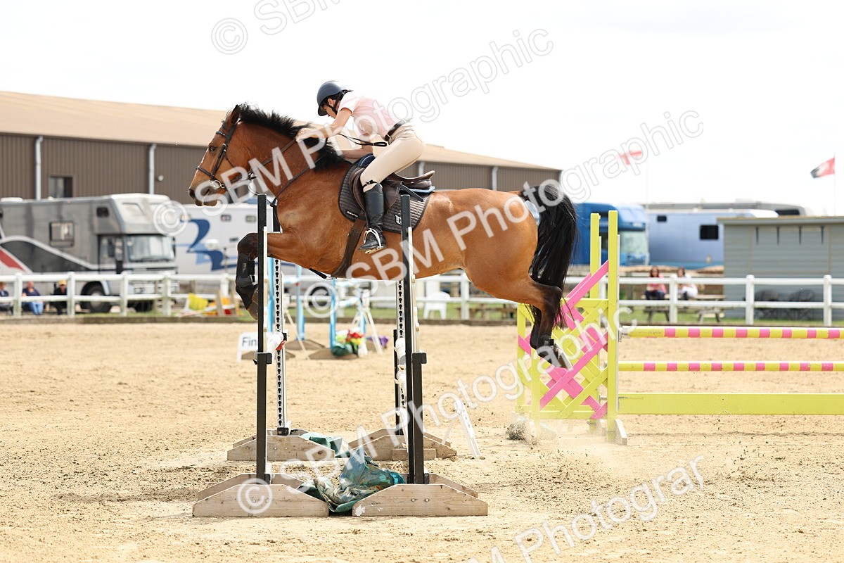 SBM_005261 - Class 18 - Senior 1.05m Open